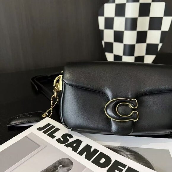 COACH Pillow Tabby 18 Leather crossbody Bag black - Picture 2 of 4